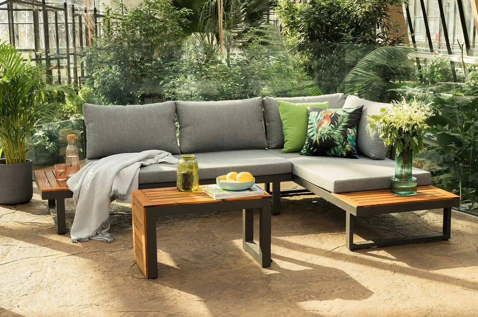Tajemství zahradního designu - výběr nábytku pro nekonečnou relaxaci