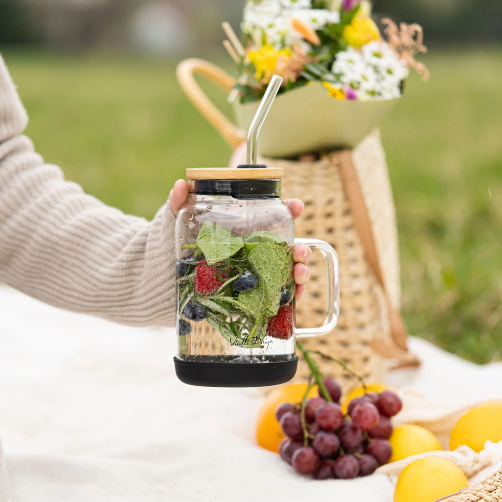 Sklenice s brčkem Fuori 600 ml